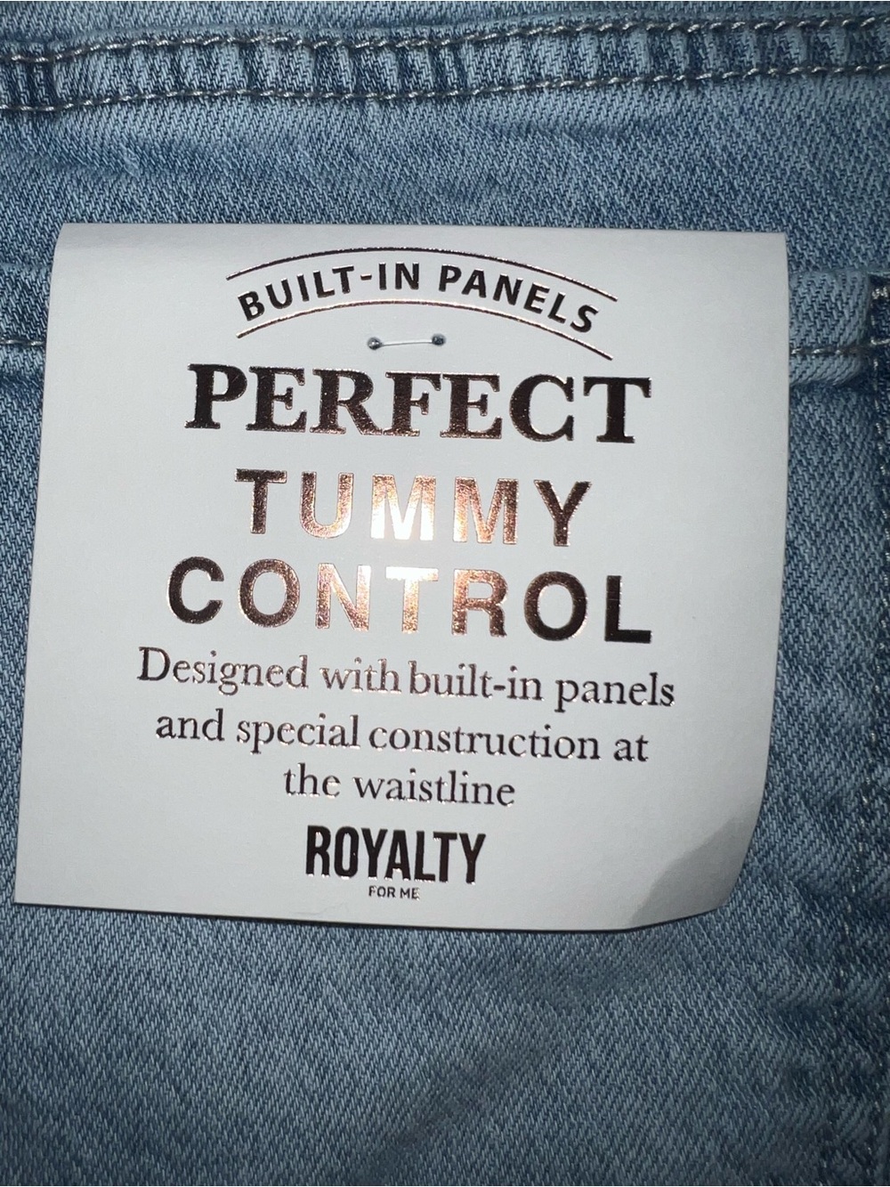 Royalty for Me Size 14W Tummy Control Stretch Denim Shorts NWT - Picture 2 of 13